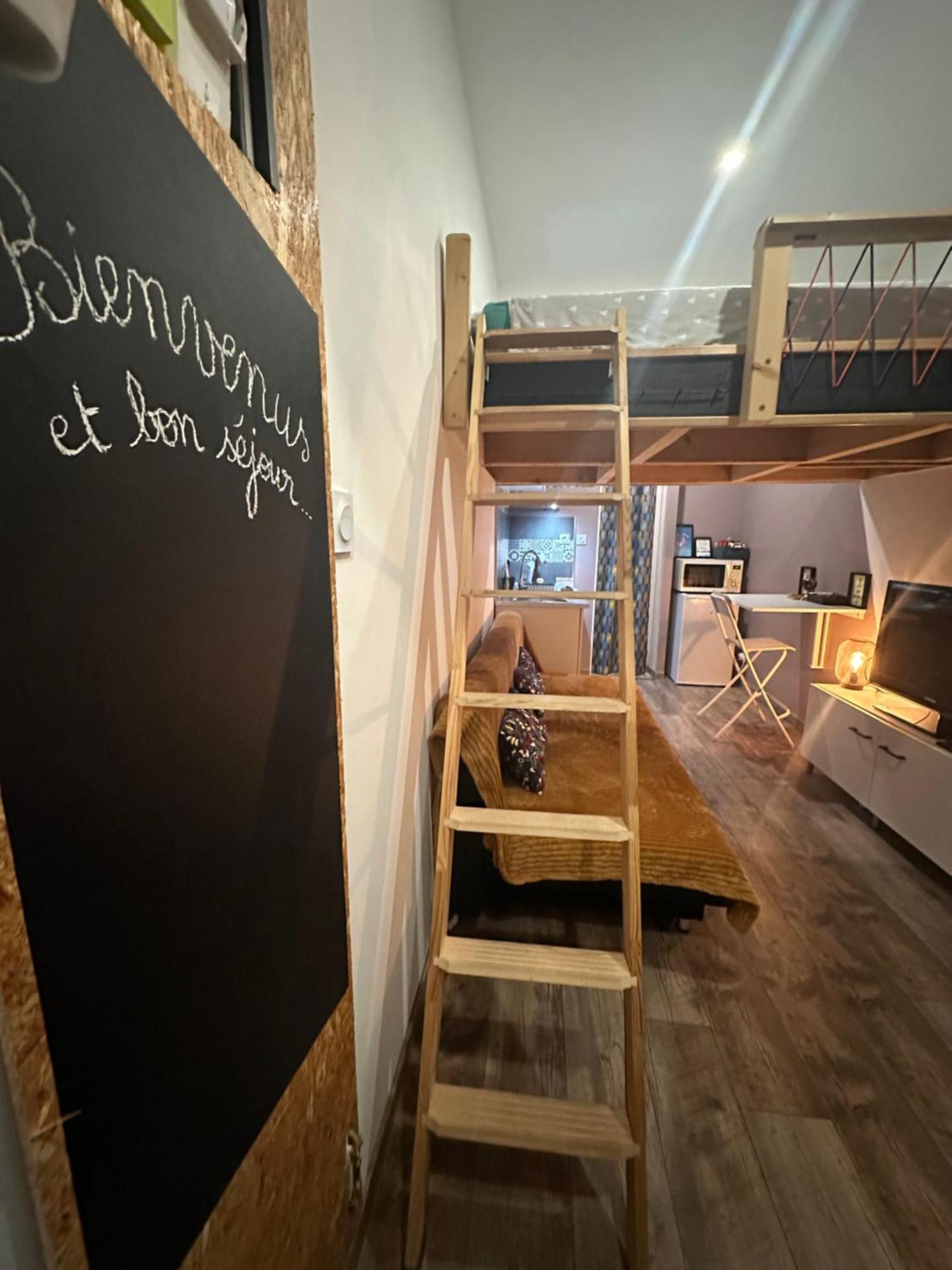 La Tiny : Adorable Petit Studio /Parking Gratuit. อองกูแลม ภายนอก รูปภาพ